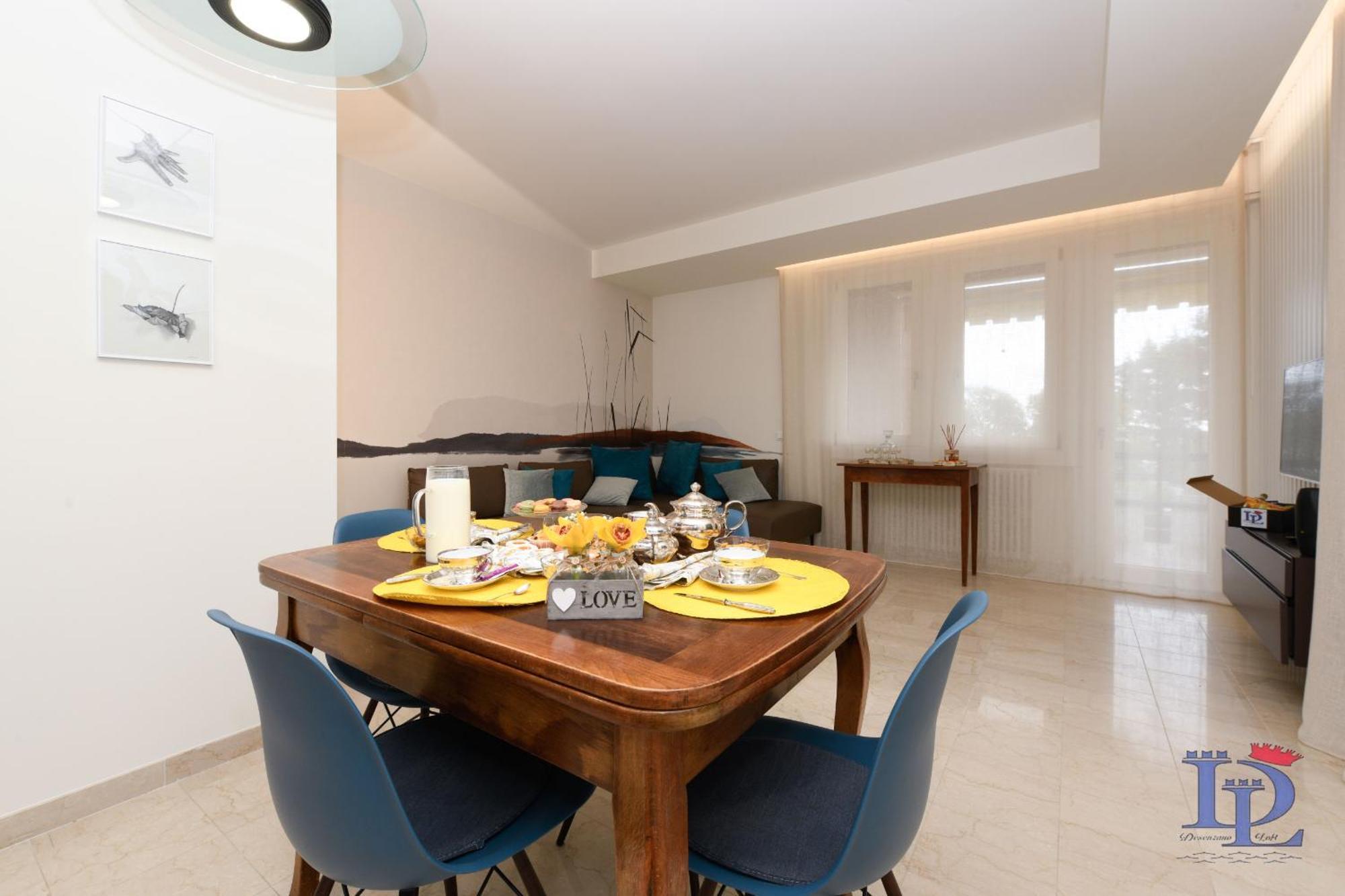 Desenzanoloft Official Partner Marriott Homes & Villas - Imperium Desenzano del Garda Exterior photo